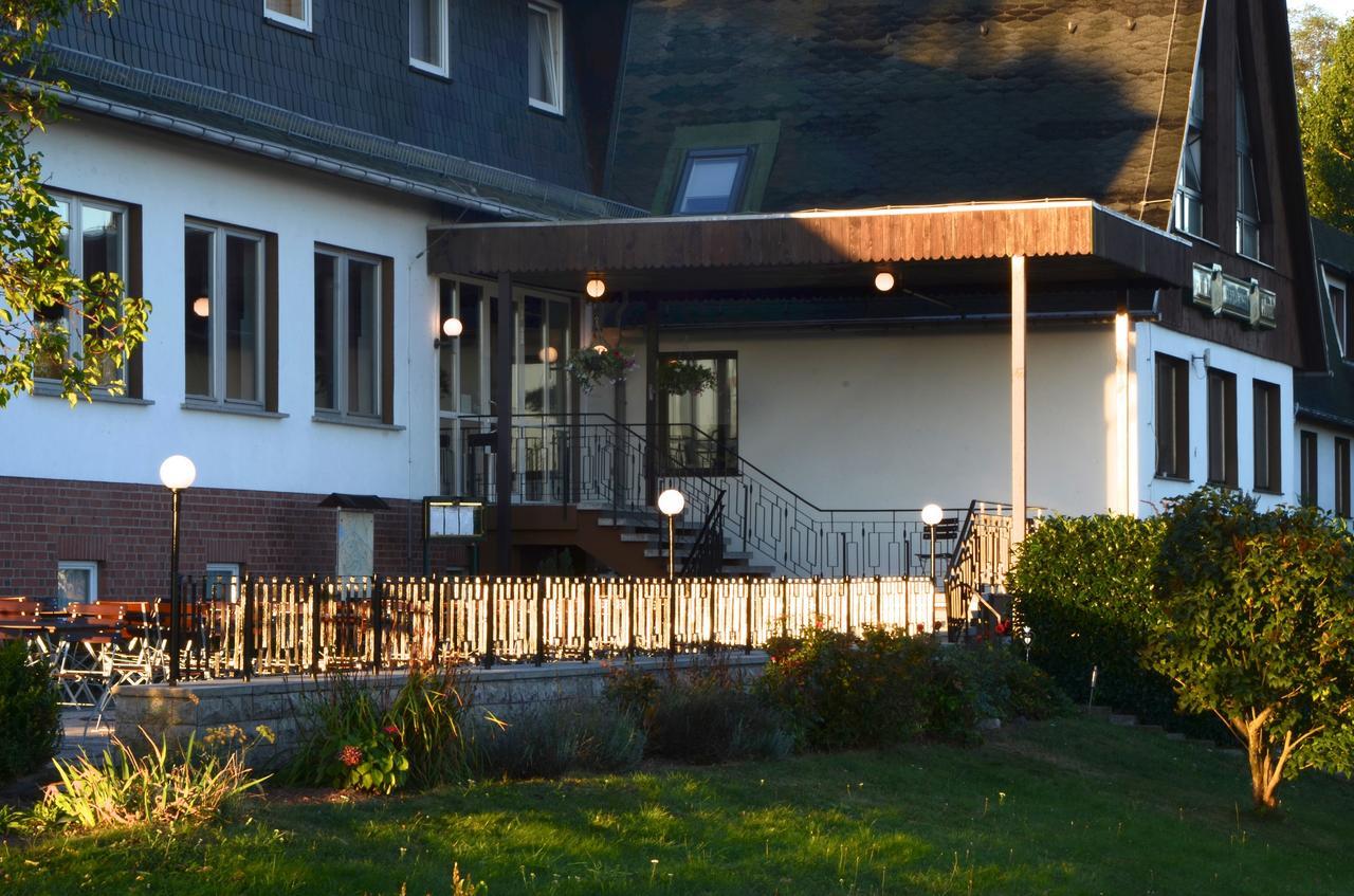 Land-Gut-Hotel Barbarossa Kelbra Esterno foto